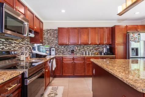 18 Cross Street Netcong NJ 07857