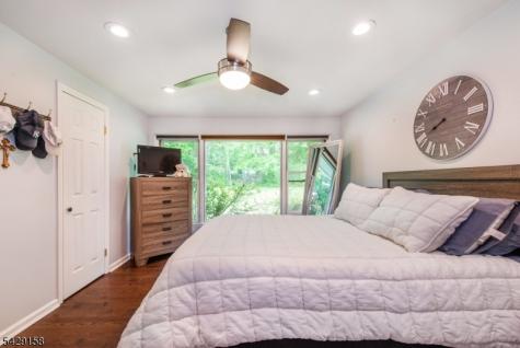 18 Cross Street Netcong NJ 07857