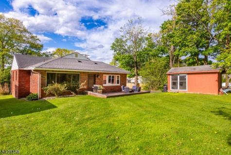 18 Cross Street Netcong NJ 07857