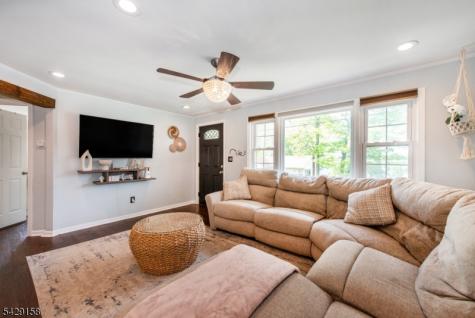 18 Cross Street Netcong NJ 07857