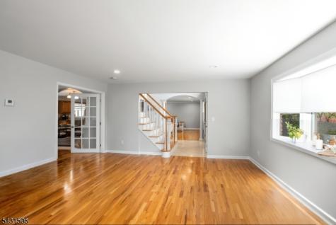 17 Drift Road Watchung NJ 07069