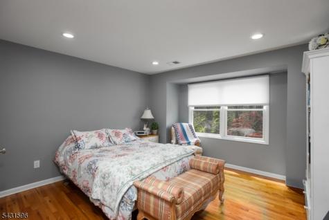 17 Drift Road Watchung NJ 07069