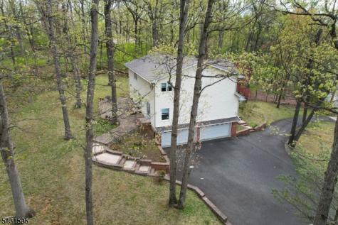 17 Drift Road Watchung NJ 07069