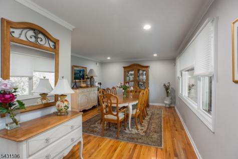 17 Drift Road Watchung NJ 07069