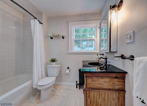 18 Evergreen Place Maplewood NJ 07040