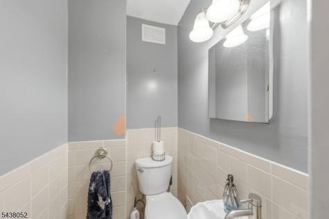 94 E 28th Street Bayonne NJ 07002