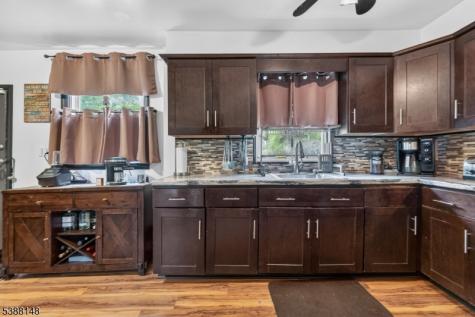 176 Doty Road Wanaque NJ 07420