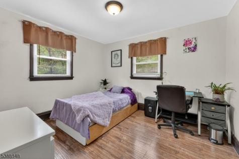 176 Doty Road Wanaque NJ 07420
