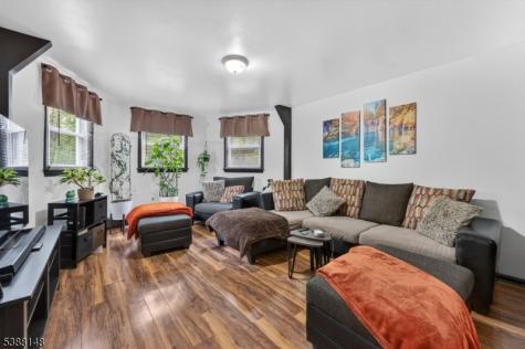 176 Doty Road Wanaque NJ 07420