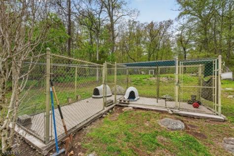 176 Doty Road Wanaque NJ 07420