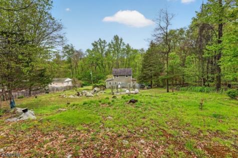 176 Doty Road Wanaque NJ 07420
