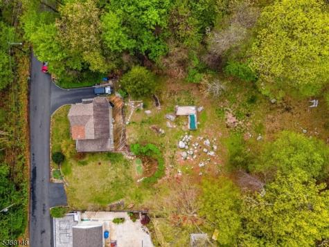 176 Doty Road Wanaque NJ 07420