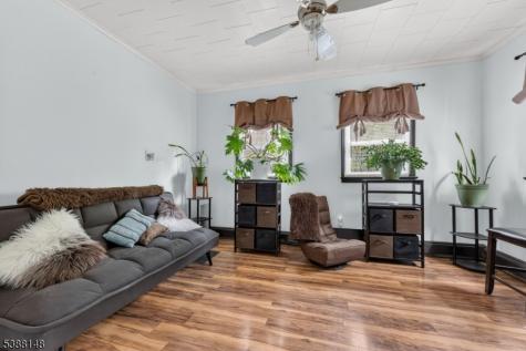 176 Doty Road Wanaque NJ 07420