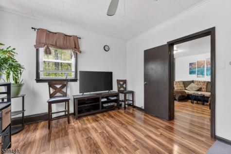 176 Doty Road Wanaque NJ 07420