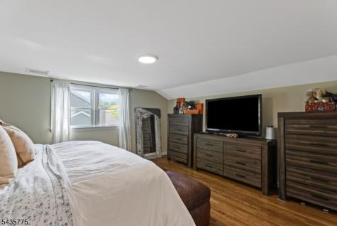 45 Molly Stark Drive Morris NJ 07960
