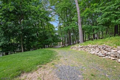 45 Molly Stark Drive Morris NJ 07960