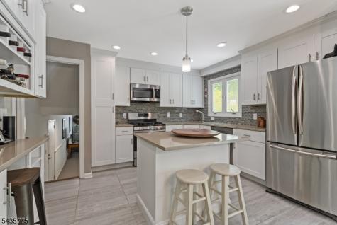 45 Molly Stark Drive Morris NJ 07960