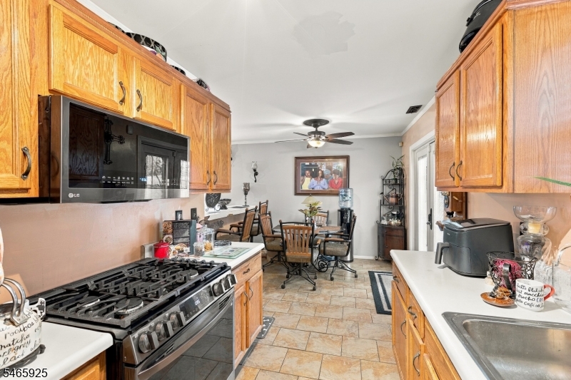 487 S 13th Street Newark NJ 07103