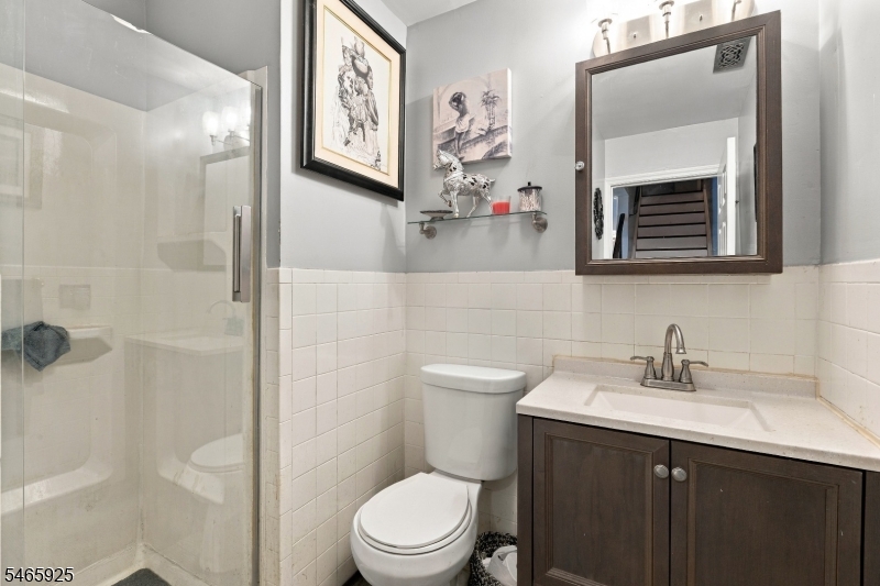 487 S 13th Street Newark NJ 07103