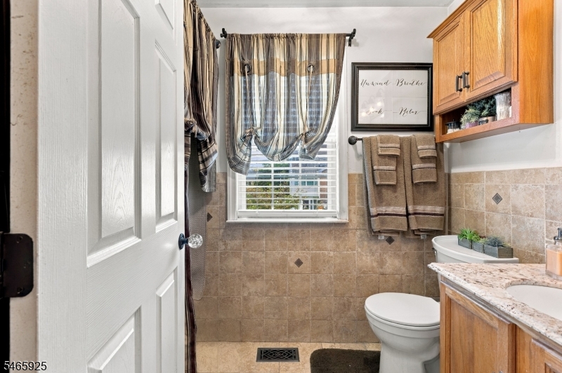 487 S 13th Street Newark NJ 07103