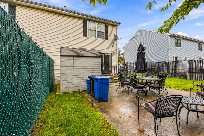 487 S 13th Street Newark NJ 07103