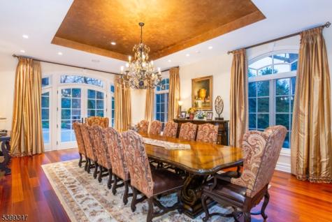 9 Beechtree Lane Essex Fells NJ 07021