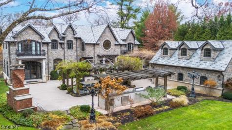 9 Beechtree Lane Essex Fells NJ 07021