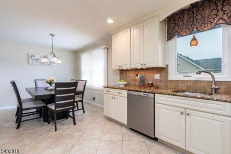 414 N Greasheimer Street Manville NJ 08835