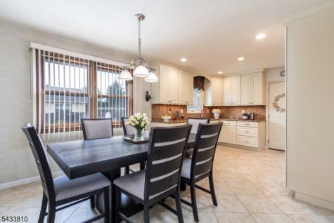 414 N Greasheimer Street Manville NJ 08835
