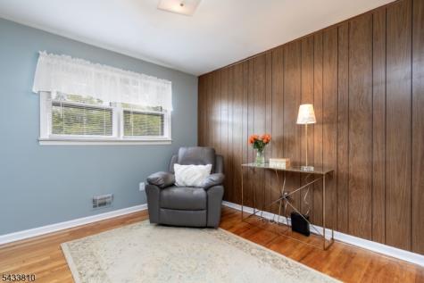 414 N Greasheimer Street Manville NJ 08835