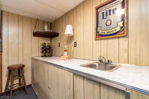 414 N Greasheimer Street Manville NJ 08835