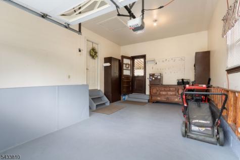 414 N Greasheimer Street Manville NJ 08835
