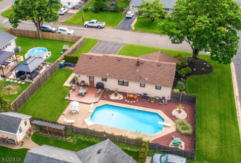 414 N Greasheimer Street Manville NJ 08835