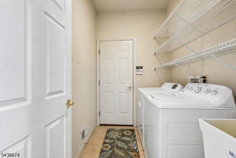 55 Sand Road Fairfield NJ 07004