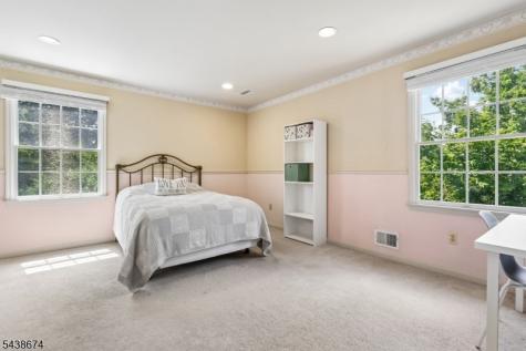 55 Sand Road Fairfield NJ 07004