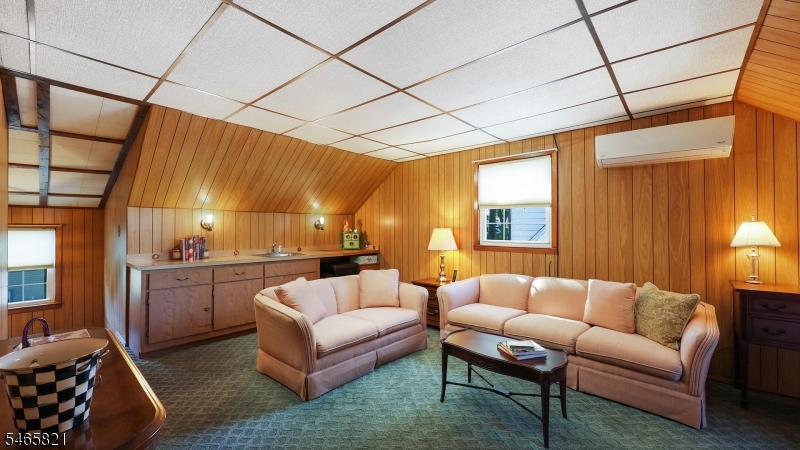 399 Huntington Road Union NJ 07083