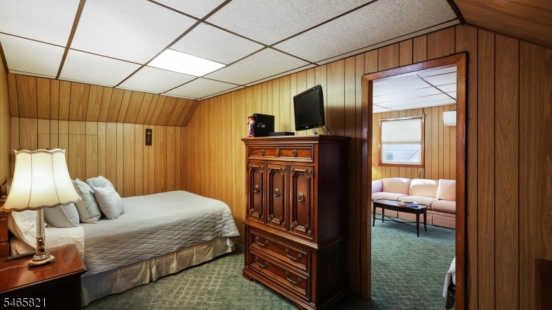 399 Huntington Road Union NJ 07083