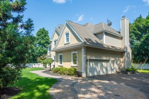 198 Boulevard Pequannock NJ 07444