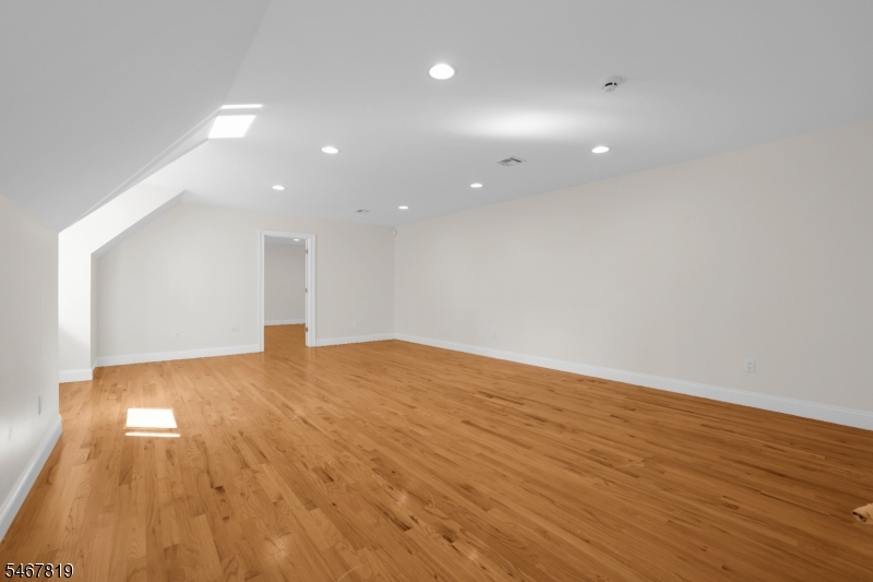 8 Chapel Hill Court Cedar Grove NJ 07009