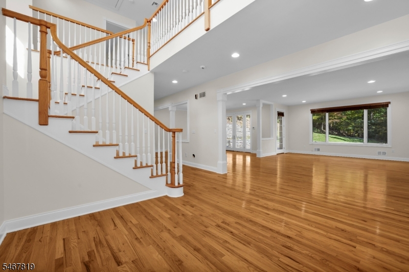 8 Chapel Hill Court Cedar Grove NJ 07009