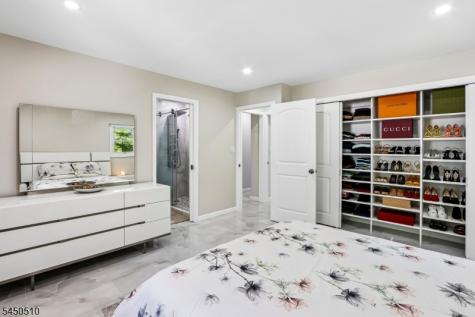 881 Bordentown Avenue Sayreville NJ 08879