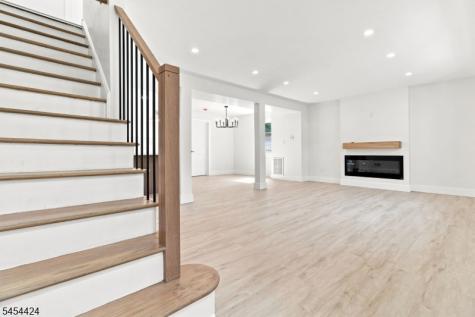 23 Buckingham Road West Orange NJ 07052