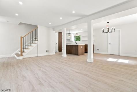 23 Buckingham Road West Orange NJ 07052