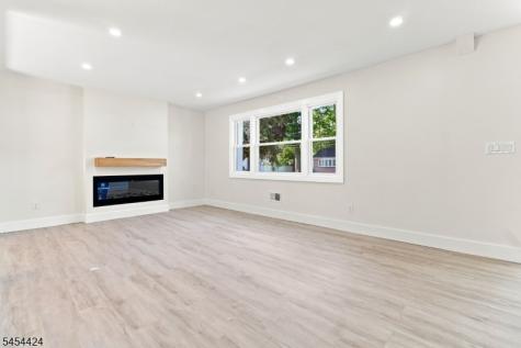 23 Buckingham Road West Orange NJ 07052
