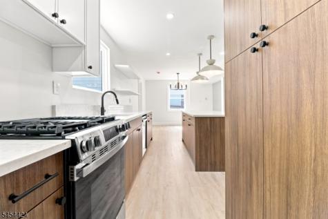 23 Buckingham Road West Orange NJ 07052