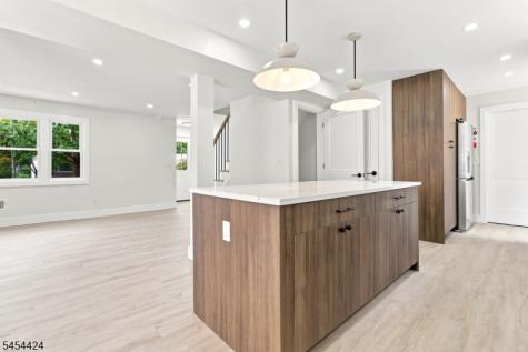 23 Buckingham Road West Orange NJ 07052