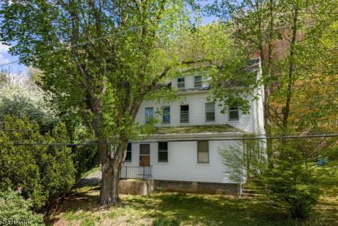782 Uniontown Road Lopatcong NJ 08865