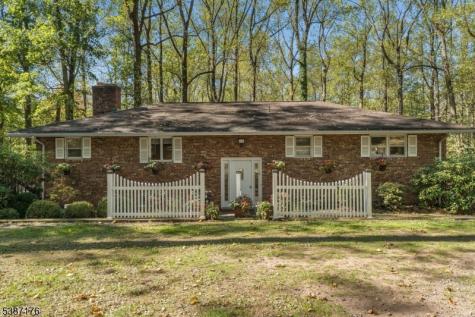 82 Hickory Corner Road Alexandria NJ 08848