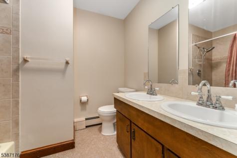 82 Hickory Corner Road Alexandria NJ 08848