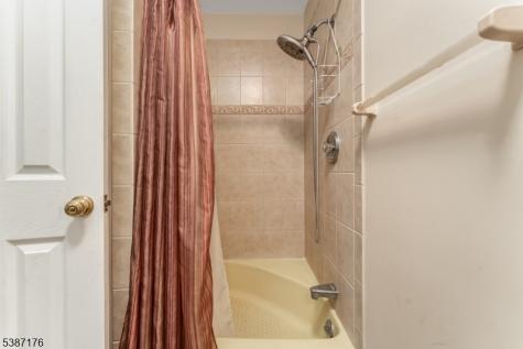 82 Hickory Corner Road Alexandria NJ 08848
